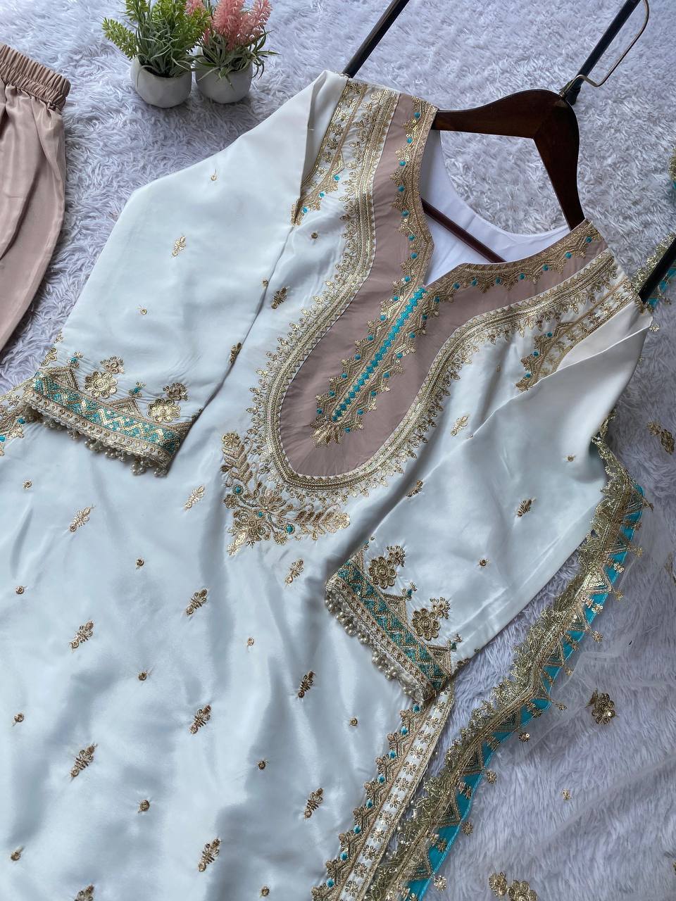 Urban Ivory Heritage Tailored Ensemble
